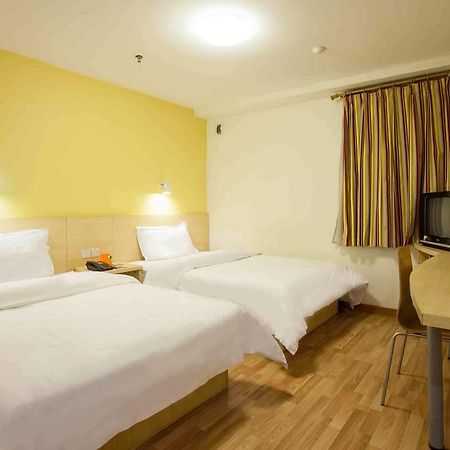 7Days Inn Suizhou Jiaotong Avenue Luhe Δωμάτιο φωτογραφία